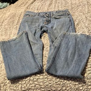 3/$30-Embroideed back pocket bootcut jeans-Size 30